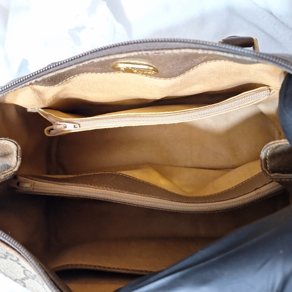 Vintage Gucci Bag - Picture 7 of 13